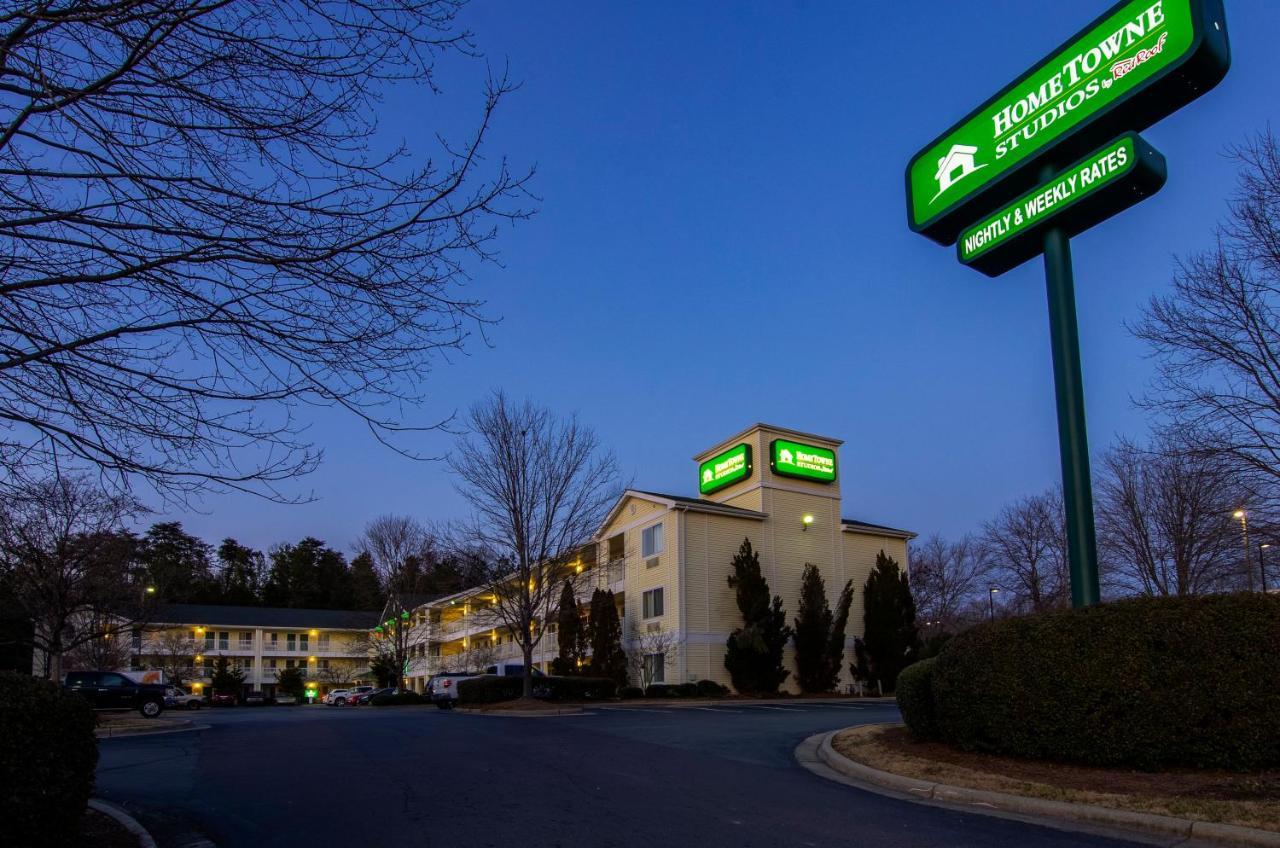 Hometowne By Red Roof - Pkwy Winston-Salem